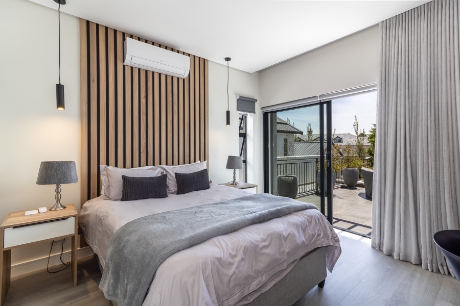 6 Bedroom Property for Sale in Pearl Valley at Val de Vie Western Cape